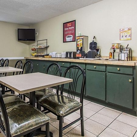 Econo Lodge Скотсборо Экстерьер фото